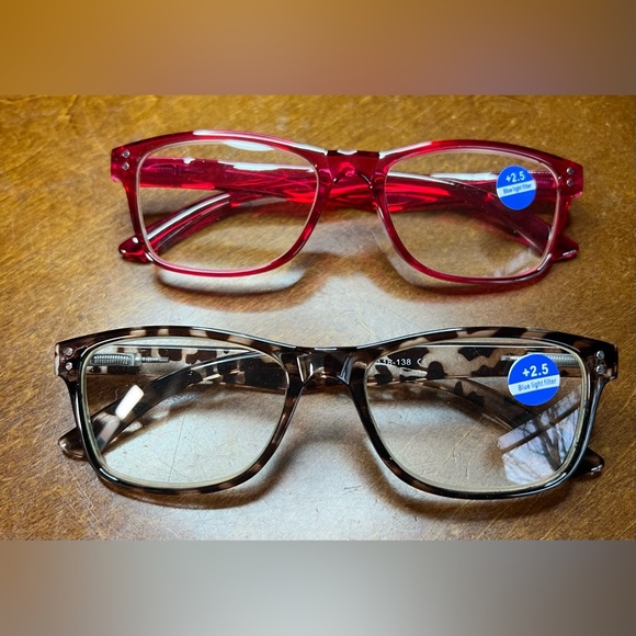 2 NEW +2.50 Blue Light Filter Readers, brown and raspberry color pair, women - Picture 4 of 5